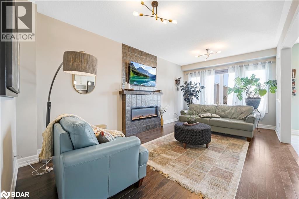 15 Wagner Crescent, Angus, Ontario  L3W 0P4 - Photo 6 - 40763678