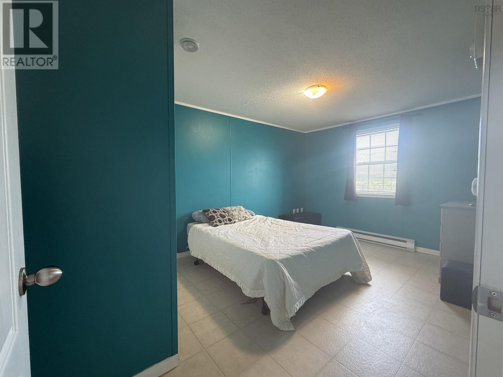 181 Pond Road, Sydney Mines, Nova Scotia  B1V 3C3 - Photo 4 - 202521443