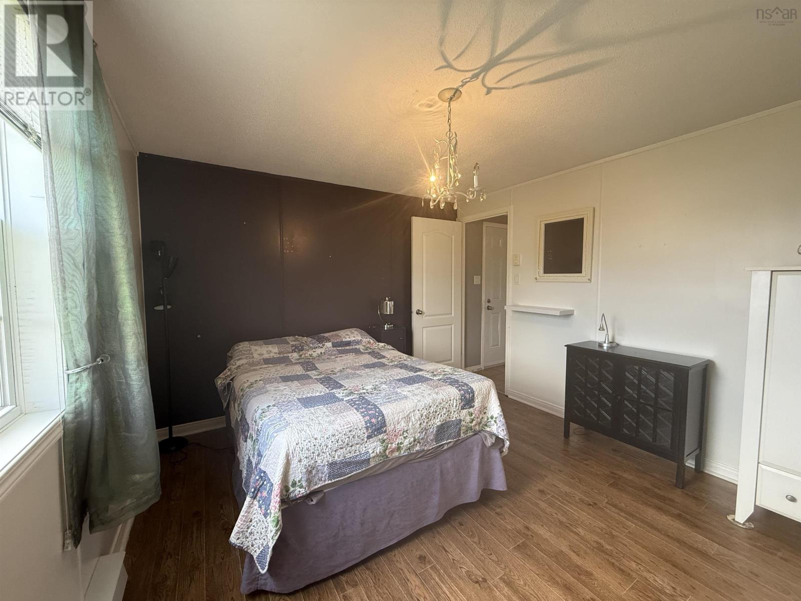 181 Pond Road, Sydney Mines, Nova Scotia  B1V 3C3 - Photo 8 - 202521443