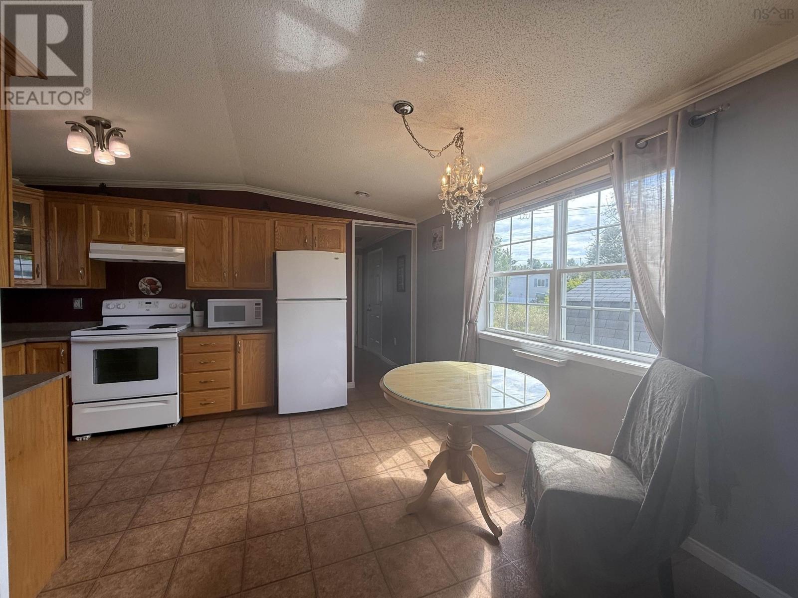 181 Pond Road, Sydney Mines, Nova Scotia  B1V 3C3 - Photo 6 - 202521443