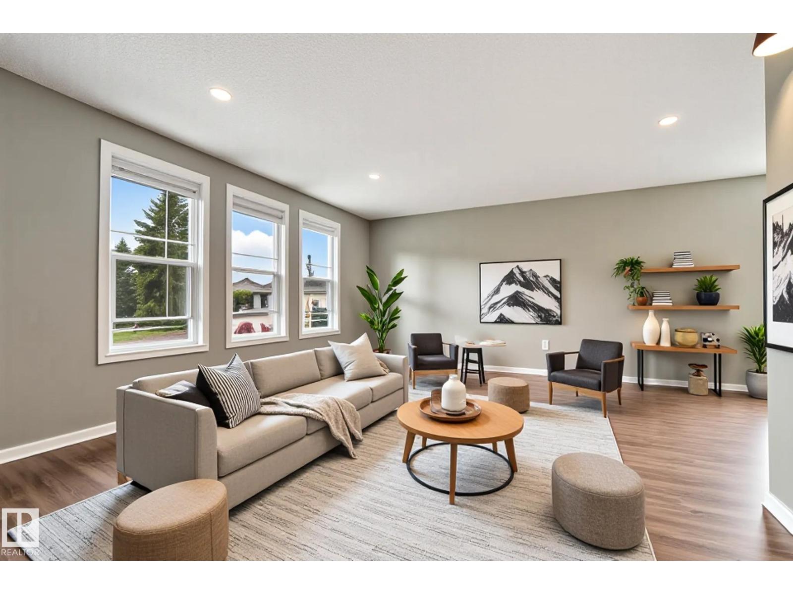 Property at 3528 13 AV NW image 4