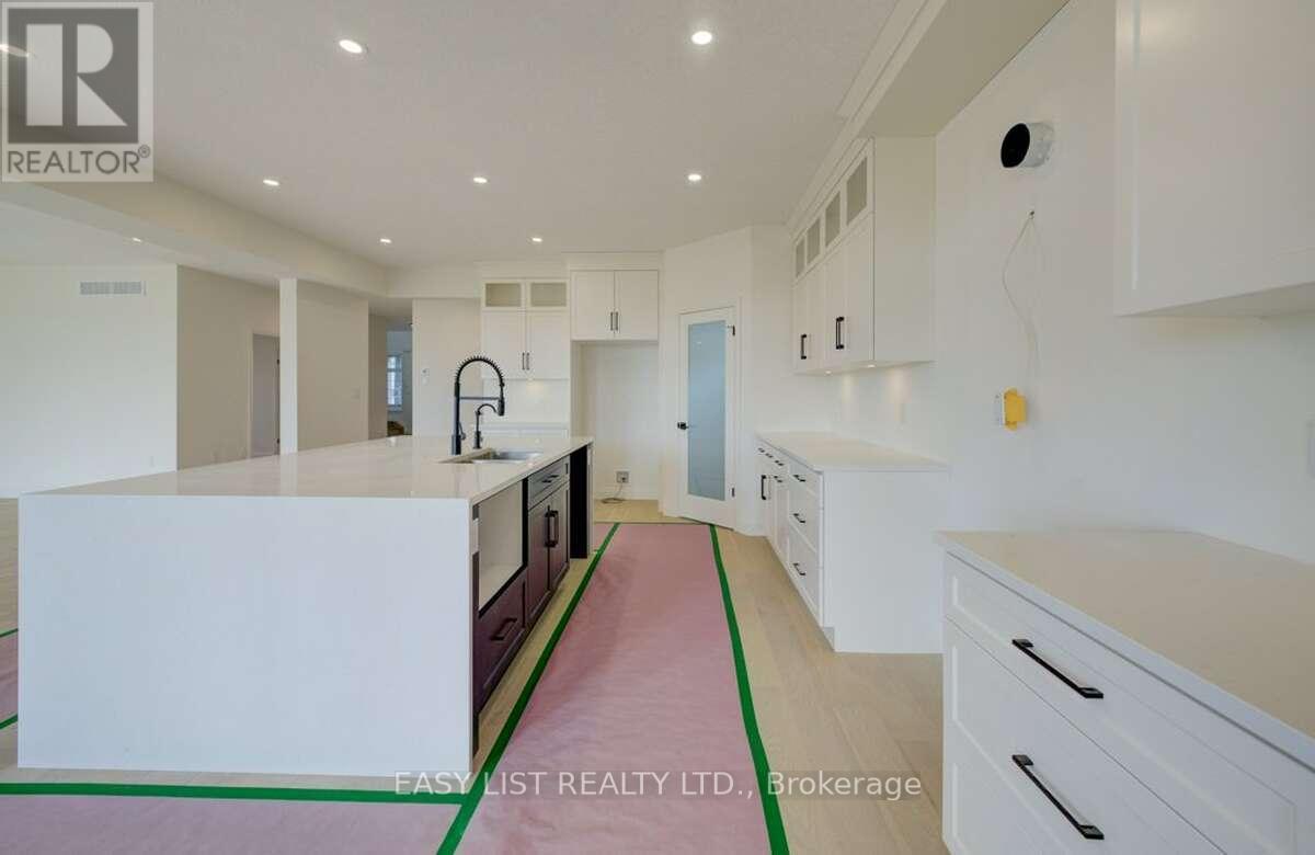 57 Bricker Avenue, Centre Wellington, Ontario  N0B 1S0 - Photo 11 - X12367398