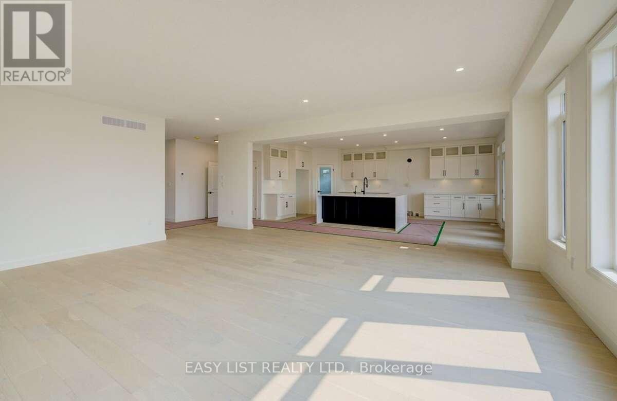 57 Bricker Avenue, Centre Wellington, Ontario  N0B 1S0 - Photo 18 - X12367398