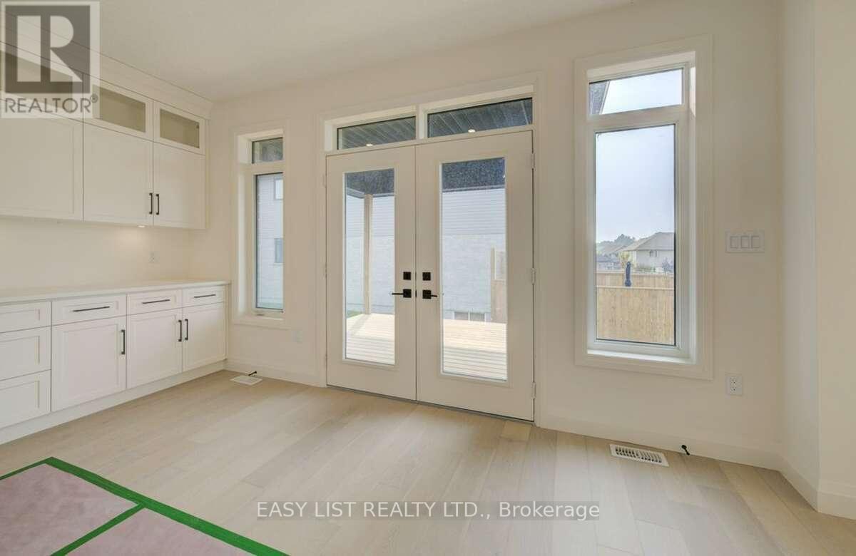 57 Bricker Avenue, Centre Wellington, Ontario  N0B 1S0 - Photo 21 - X12367398