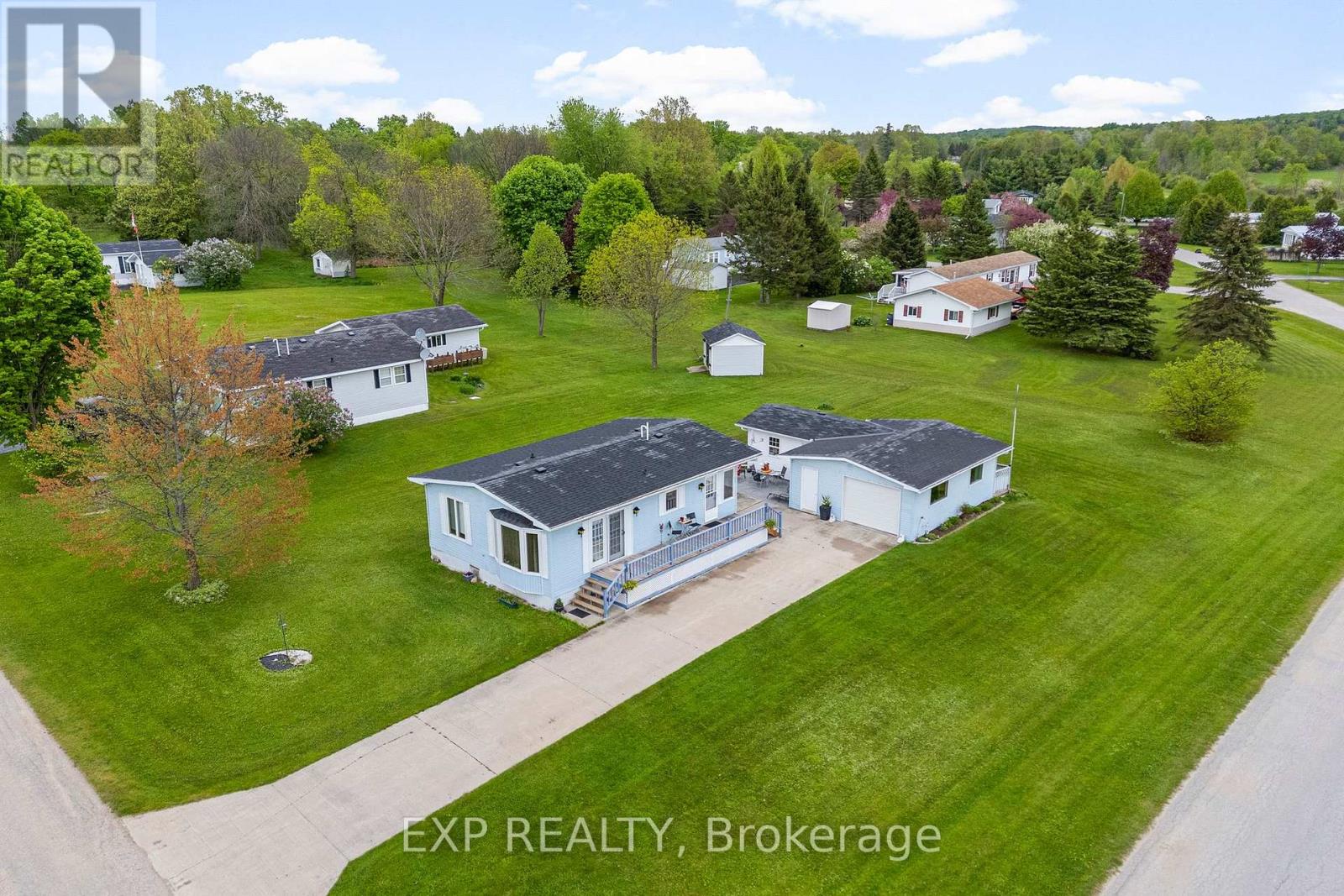 25 Sunset Lane, Horton, Ontario  K7V 0A5 - Photo 4 - X12367402