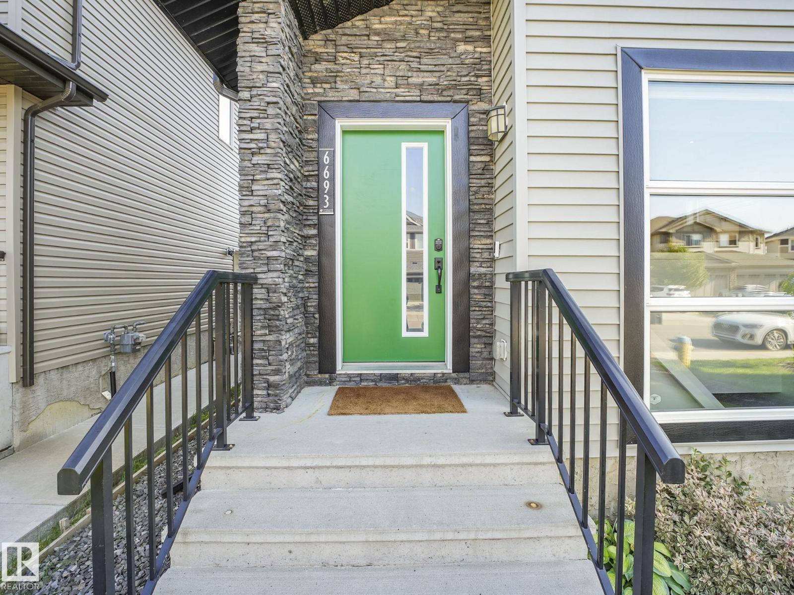 6693 Cardinal Rd Sw, Edmonton, Alberta  T6W 2Y4 - Photo 4 - E4454928