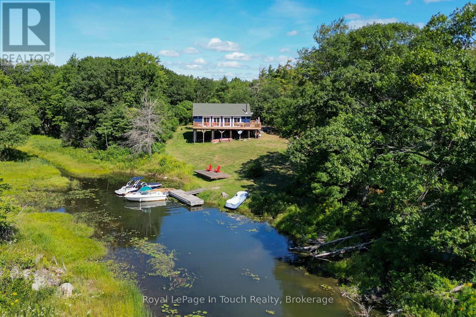 2974 Island 1040, Georgian Bay, Ontario  P0E 1E0 - Photo 20 - X12367415