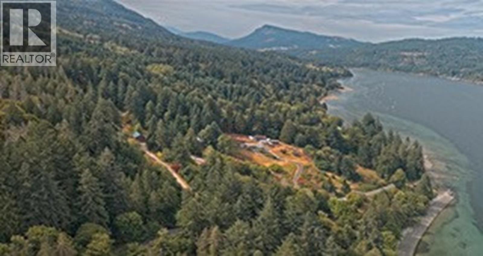 672 ISABELLA POINT ROAD, Salt Spring Island, British Columbia