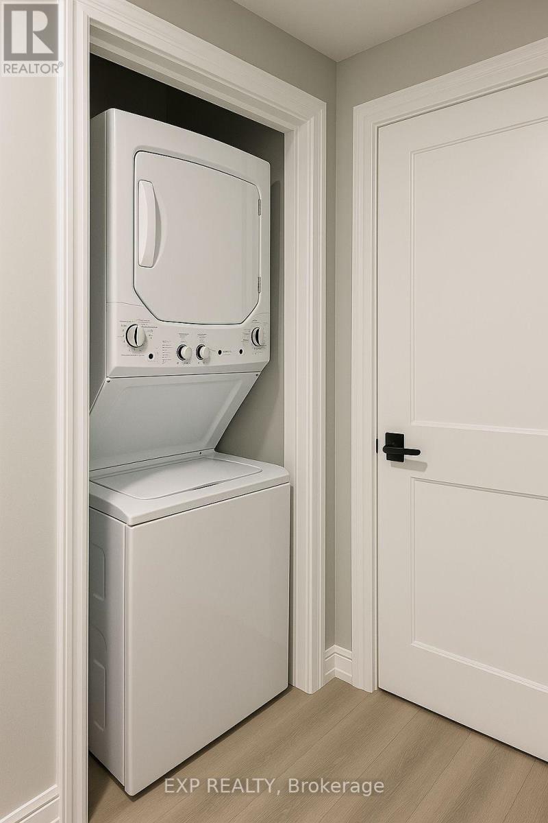 Lower - 240 Purple Sage Crescent, Kitchener, Ontario  N2E 4G5 - Photo 15 - X12336126