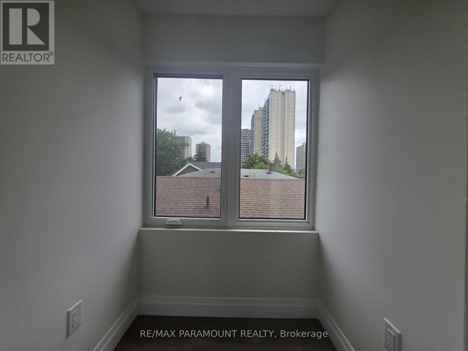 2 - 136 High Park Avenue, Toronto, Ontario  M6P 2S4 - Photo 12 - W12367428