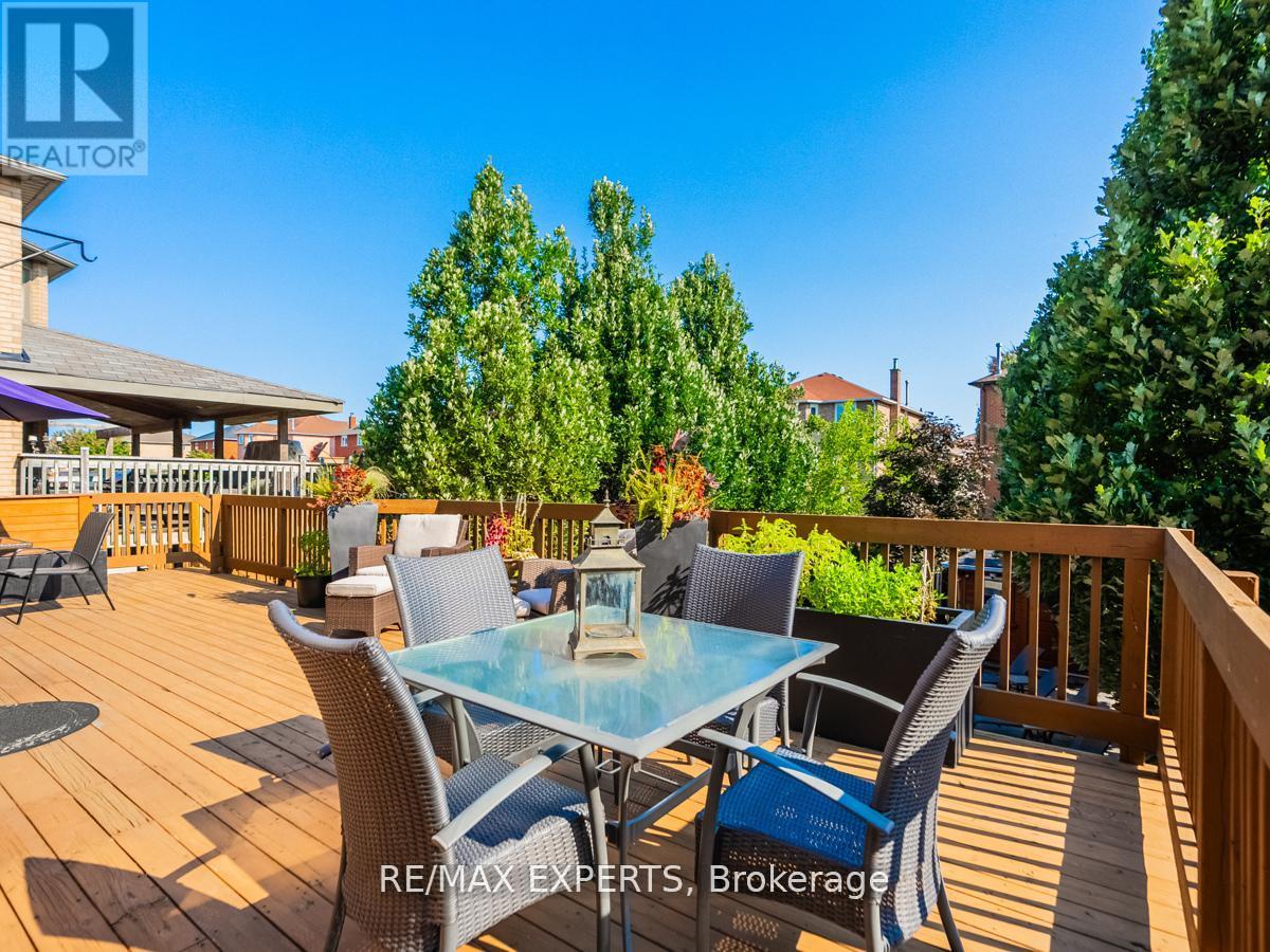 31 Pembrook Street, Caledon, Ontario  L7E 1L5 - Photo 44 - W12367430