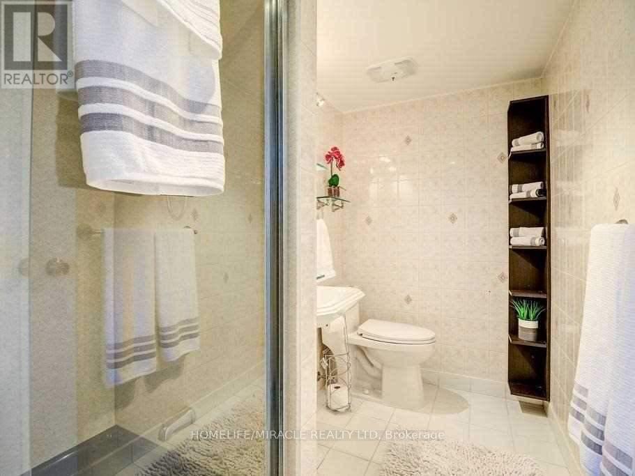 803 - 2556 Argyle Road, Mississauga, Ontario  L5B 2H6 - Photo 14 - W12367434