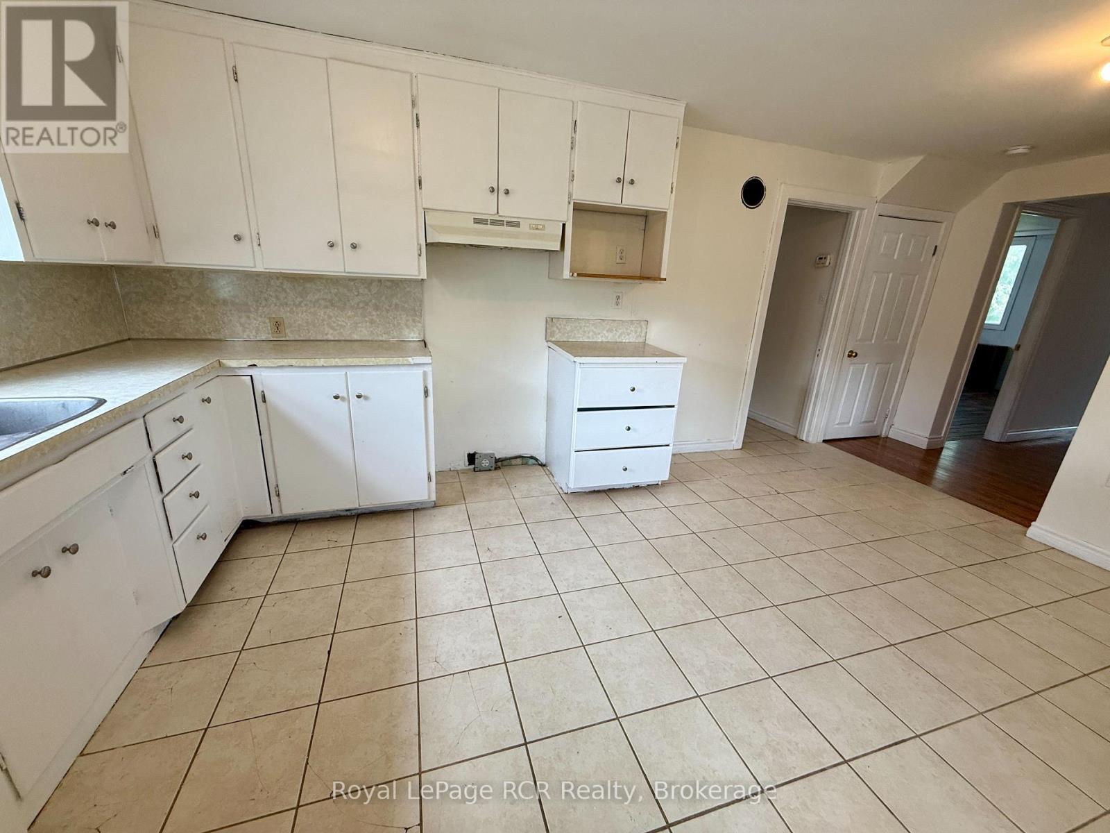 307 Prince (Lane) Street, Brockton, Ontario  N0G 2V0 - Photo 26 - X12367460