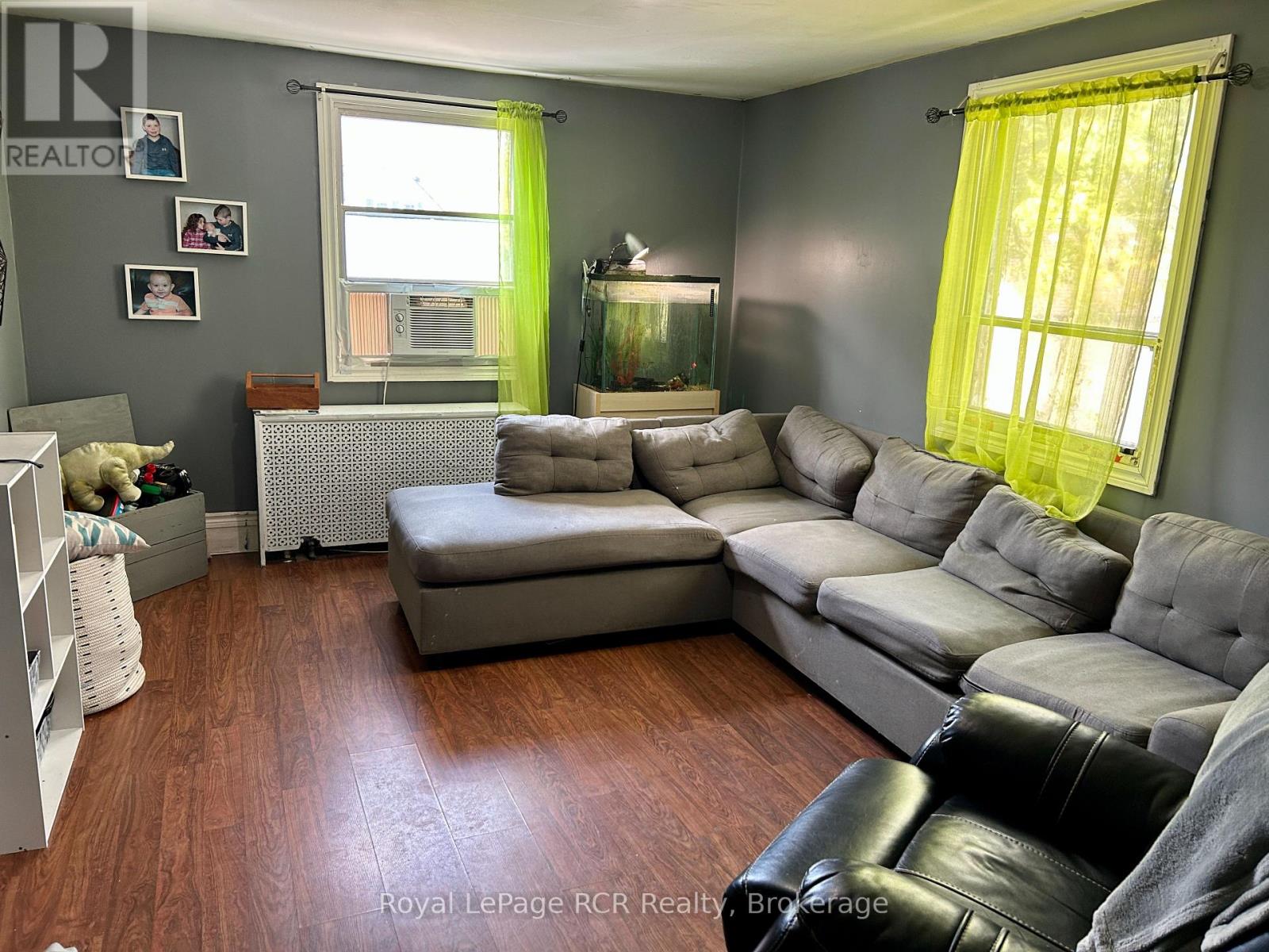 307 Prince (Lane) Street, Brockton, Ontario  N0G 2V0 - Photo 7 - X12367460