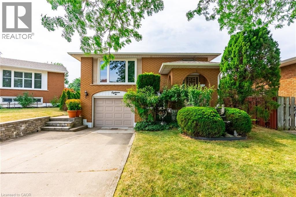 18 Renner Court, Hamilton, Ontario  L8K 6J4 - Photo 1 - 40759431