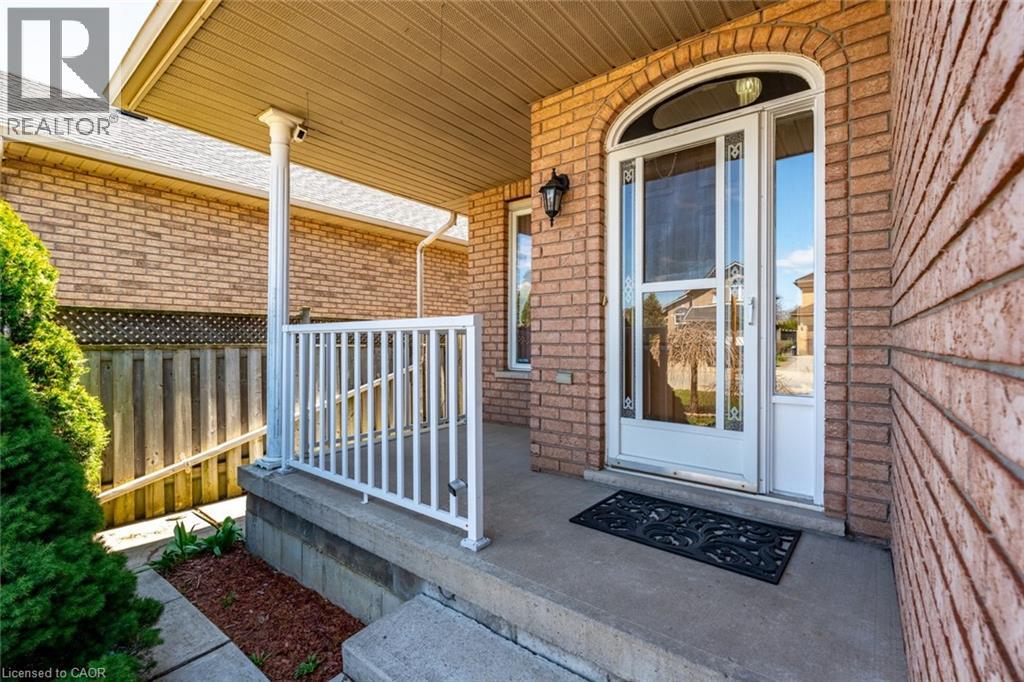 3 Resolute Drive, Hamilton, Ontario  L9A 5J6 - Photo 4 - 40721227
