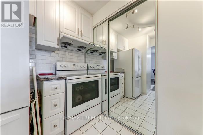 2602 - 88 Corporate Drive, Toronto, Ontario  M1H 3G6 - Photo 14 - E12367476