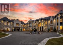 4 SAINT LUKES COURT, Brampton, Ontario