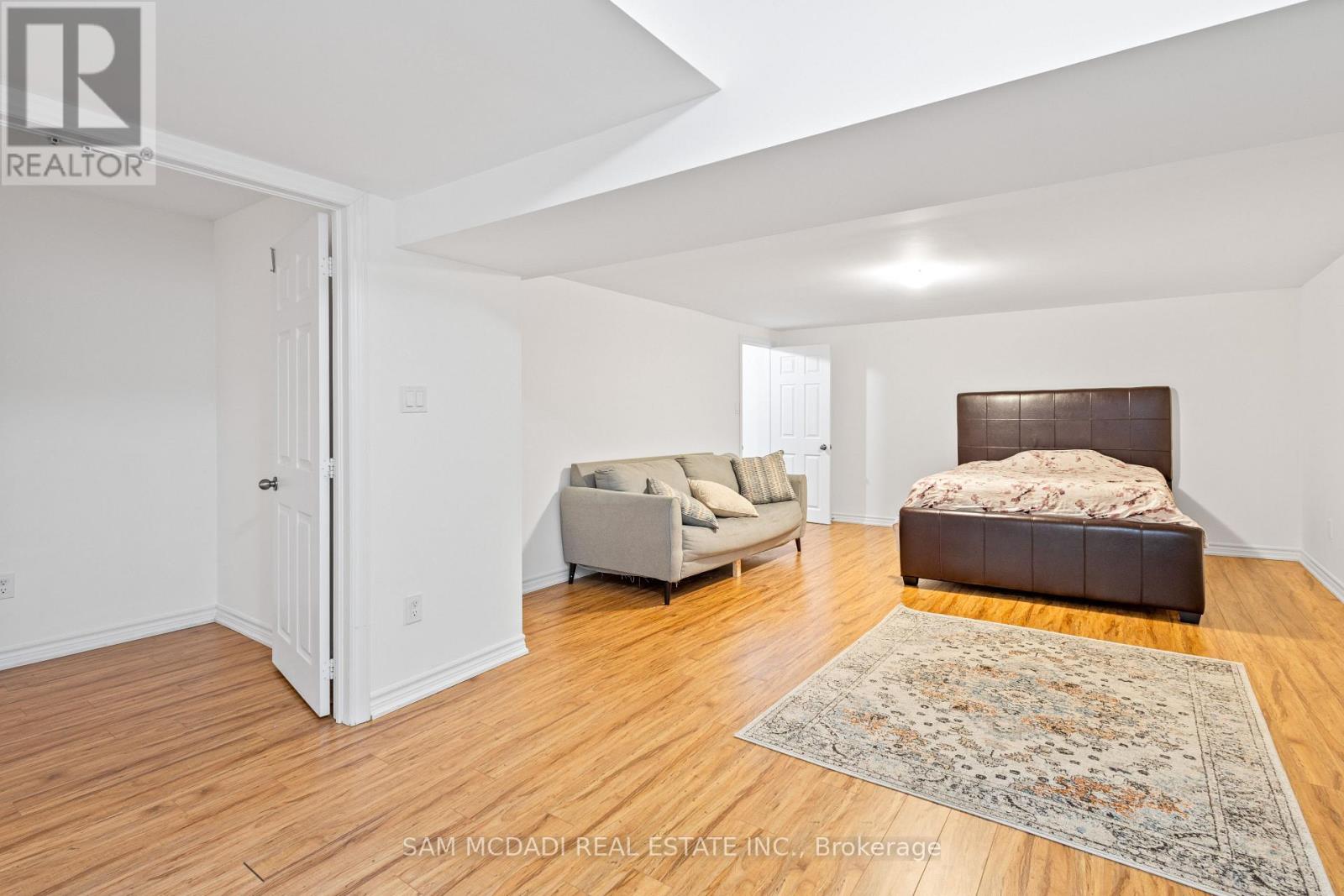 2492 Erin Centre Boulevard, Mississauga (Central Erin Mills), Ontario  L5M 5B2 - Photo 37 - W12367494