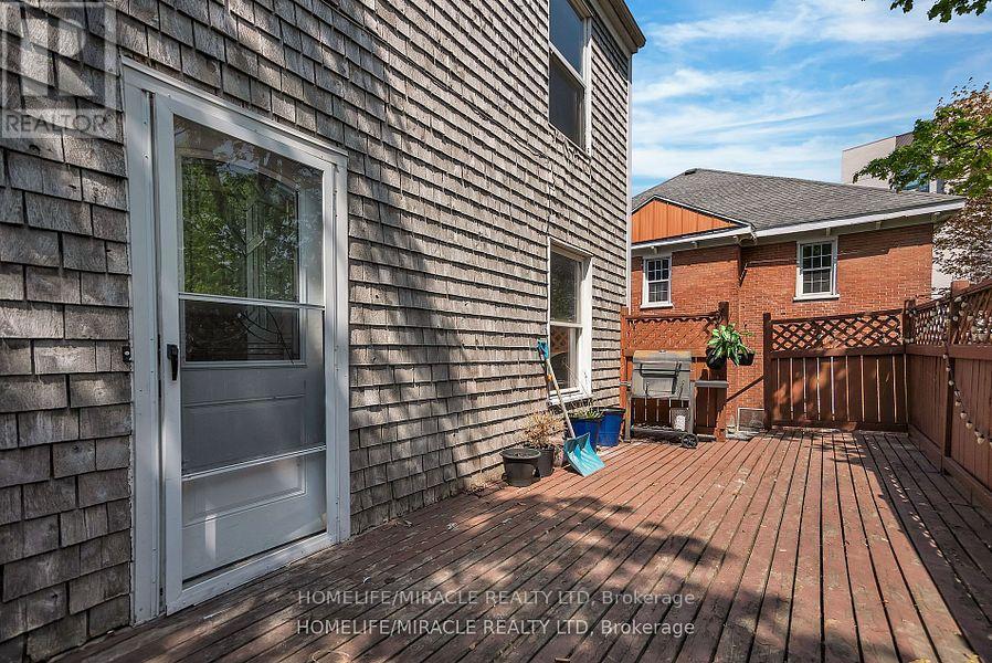 35 Bridge Street W, Belleville, Ontario  K8P 1H9 - Photo 32 - X12367482