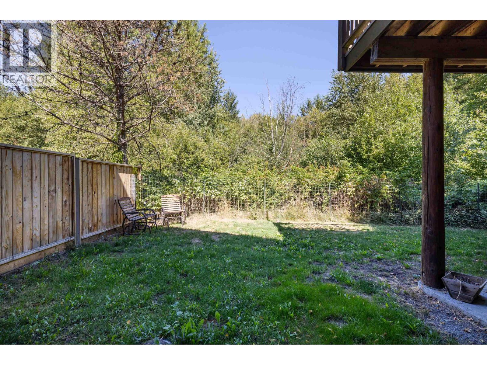 3 7467 Prospect Street, Pemberton, British Columbia  V0N 2L0 - Photo 26 - R3041108