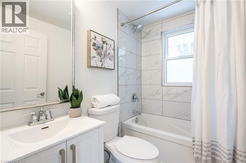 70 Flamboro Street, Waterdown, Ontario  L0R 2H0 - Photo 21 - 40753716