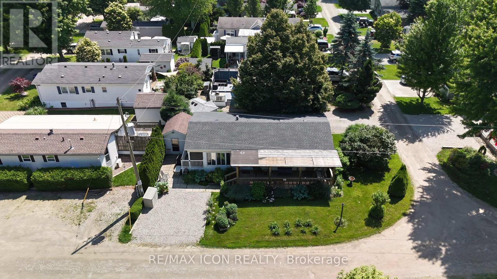 61 Water's Edge - 77307 Bluewater Highway, Bluewater, Ontario  N0M 1G0 - Photo 21 - X12367537