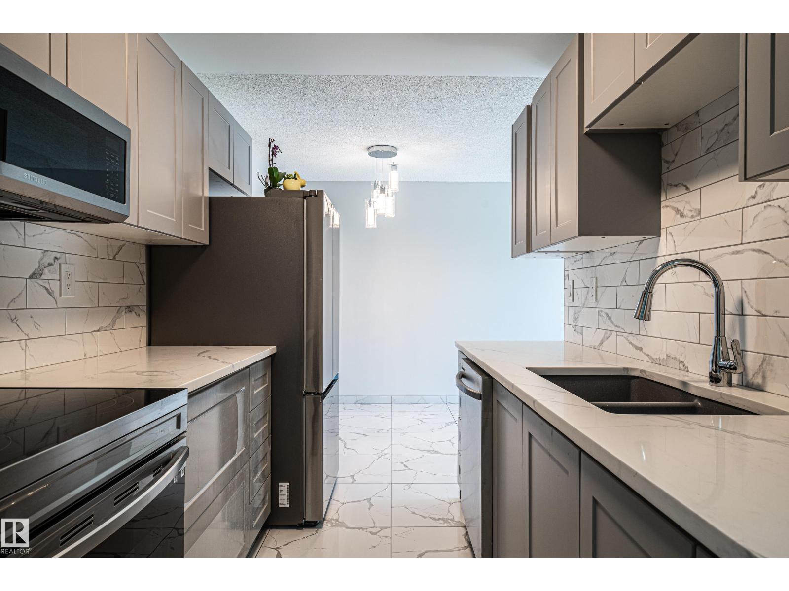 #809 10145 109 St Nw, Edmonton, Alberta  T5J 3M5 - Photo 12 - E4454945