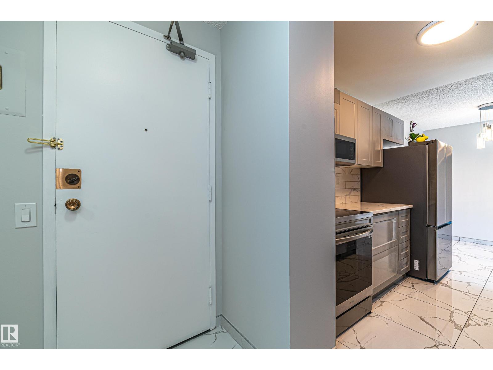 #809 10145 109 St Nw, Edmonton, Alberta  T5J 3M5 - Photo 9 - E4454945