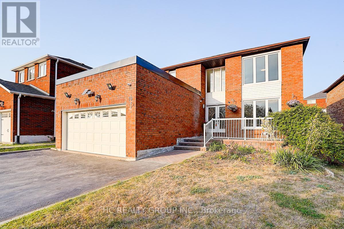 Property at 19 DELANCEY CRESCENT image 3