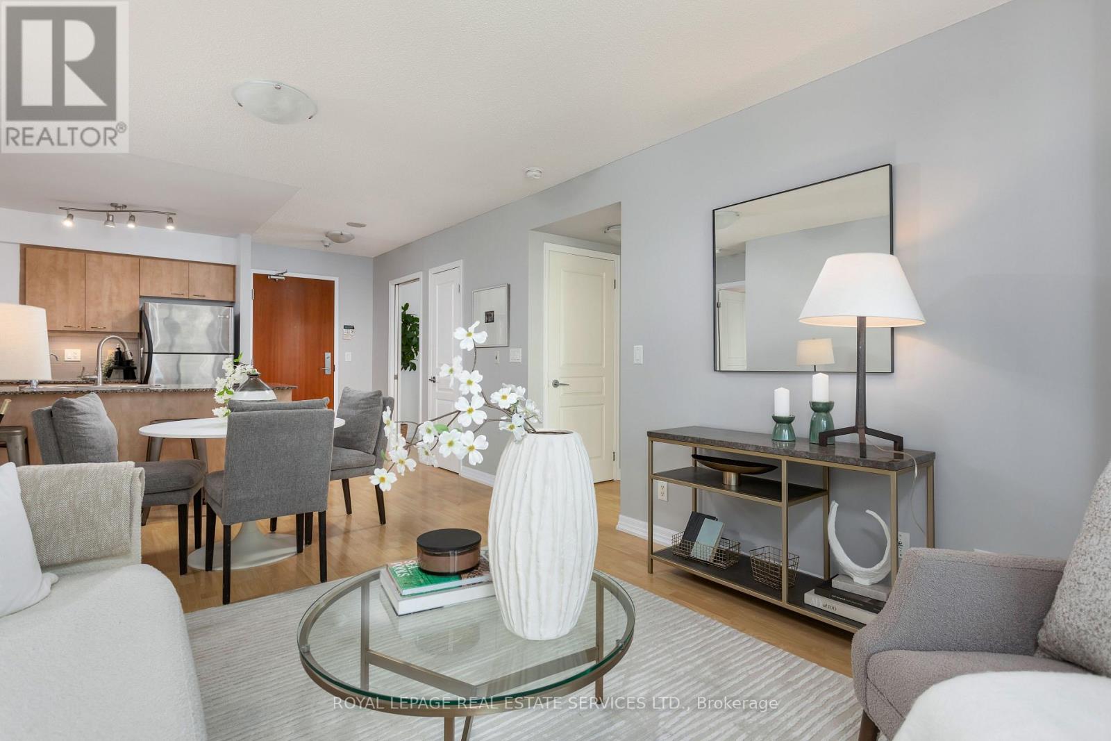 708 - 1403 Royal York Road, Toronto, Ontario  M9P 0A1 - Photo 10 - W12367549