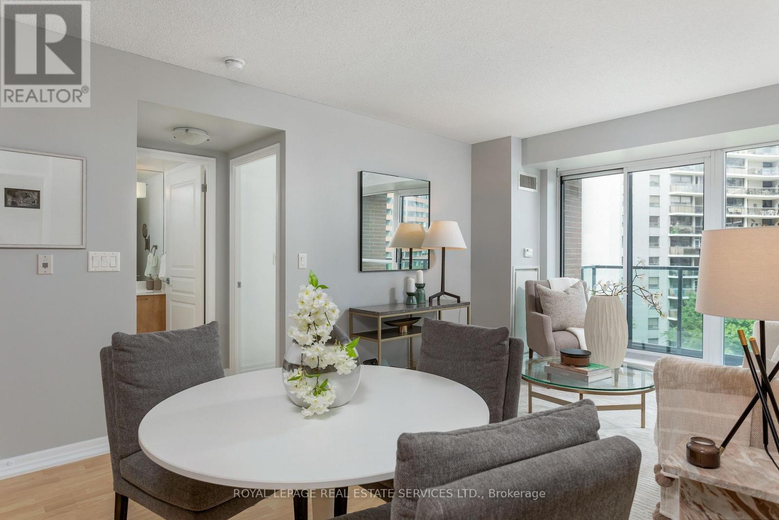 708 - 1403 Royal York Road, Toronto, Ontario  M9P 0A1 - Photo 13 - W12367549