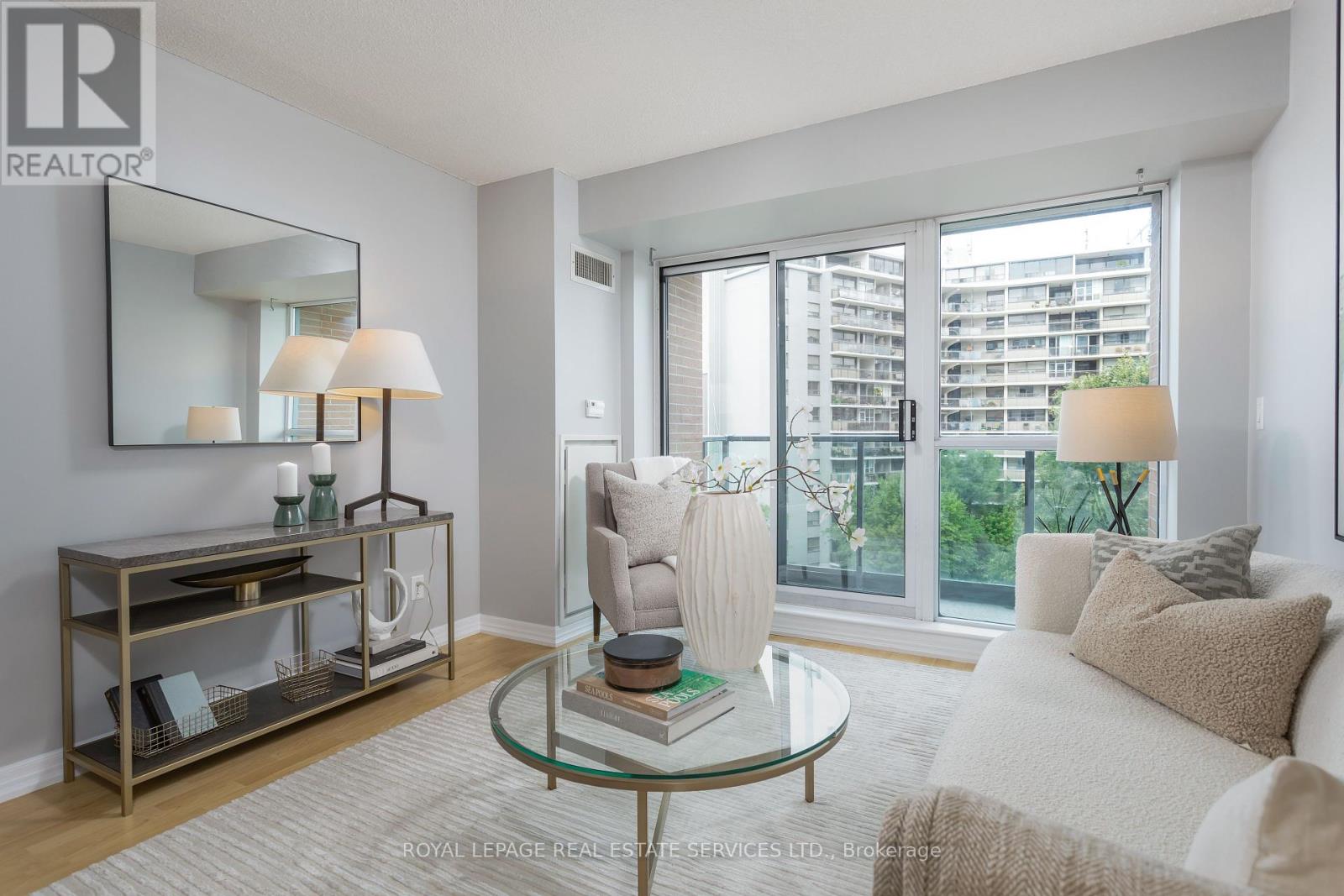 708 - 1403 Royal York Road, Toronto, Ontario  M9P 0A1 - Photo 4 - W12367549