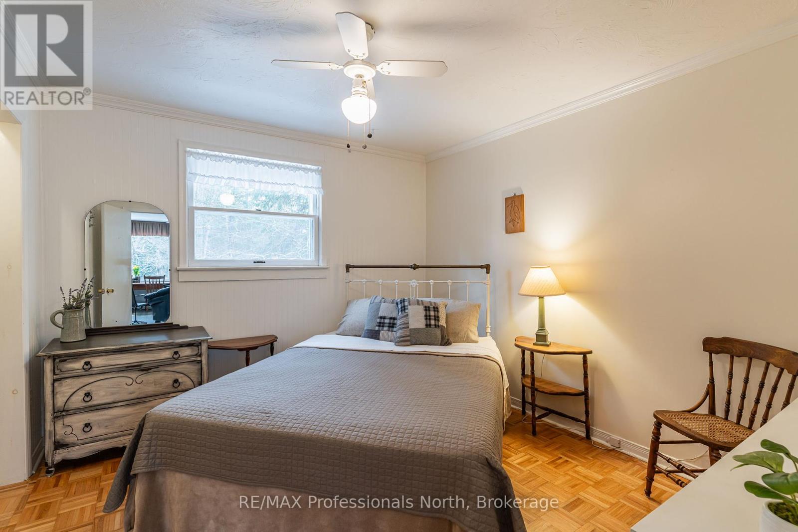1010 Sturgeon Drive, Minden Hills, Ontario  K0M 2K0 - Photo 15 - X12367553