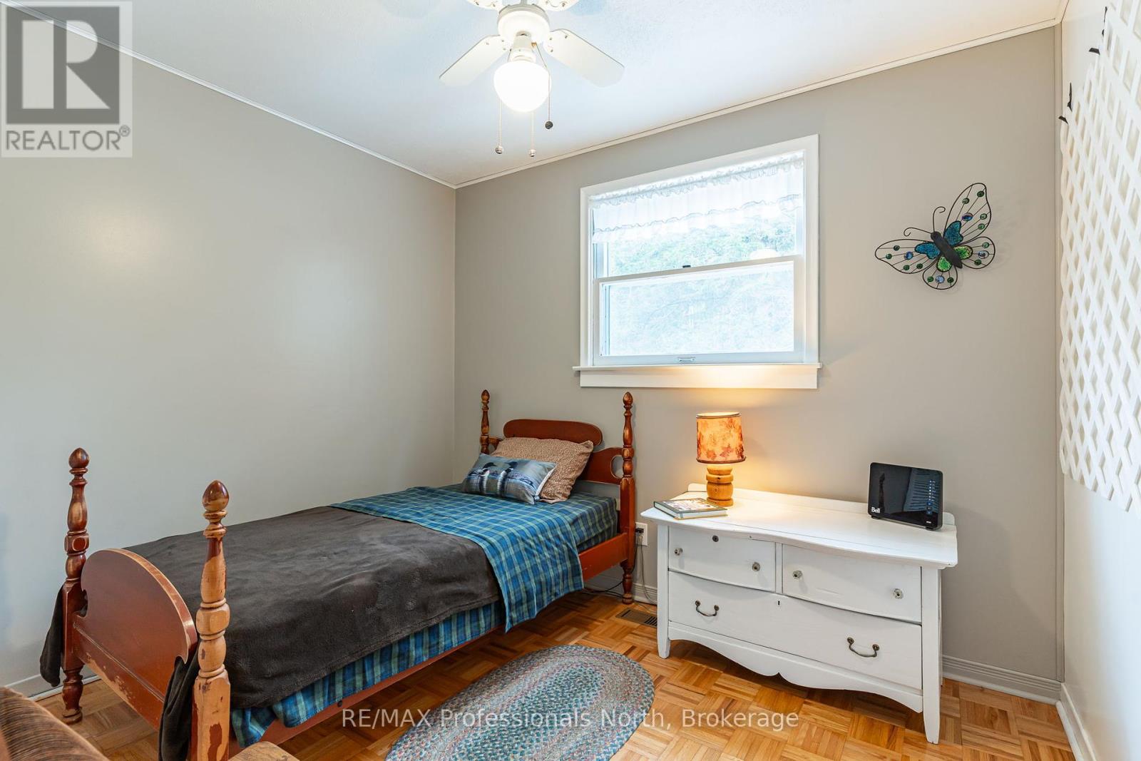 1010 Sturgeon Drive, Minden Hills, Ontario  K0M 2K0 - Photo 16 - X12367553