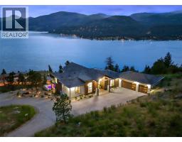 8836 Stonington Road, vernon, British Columbia