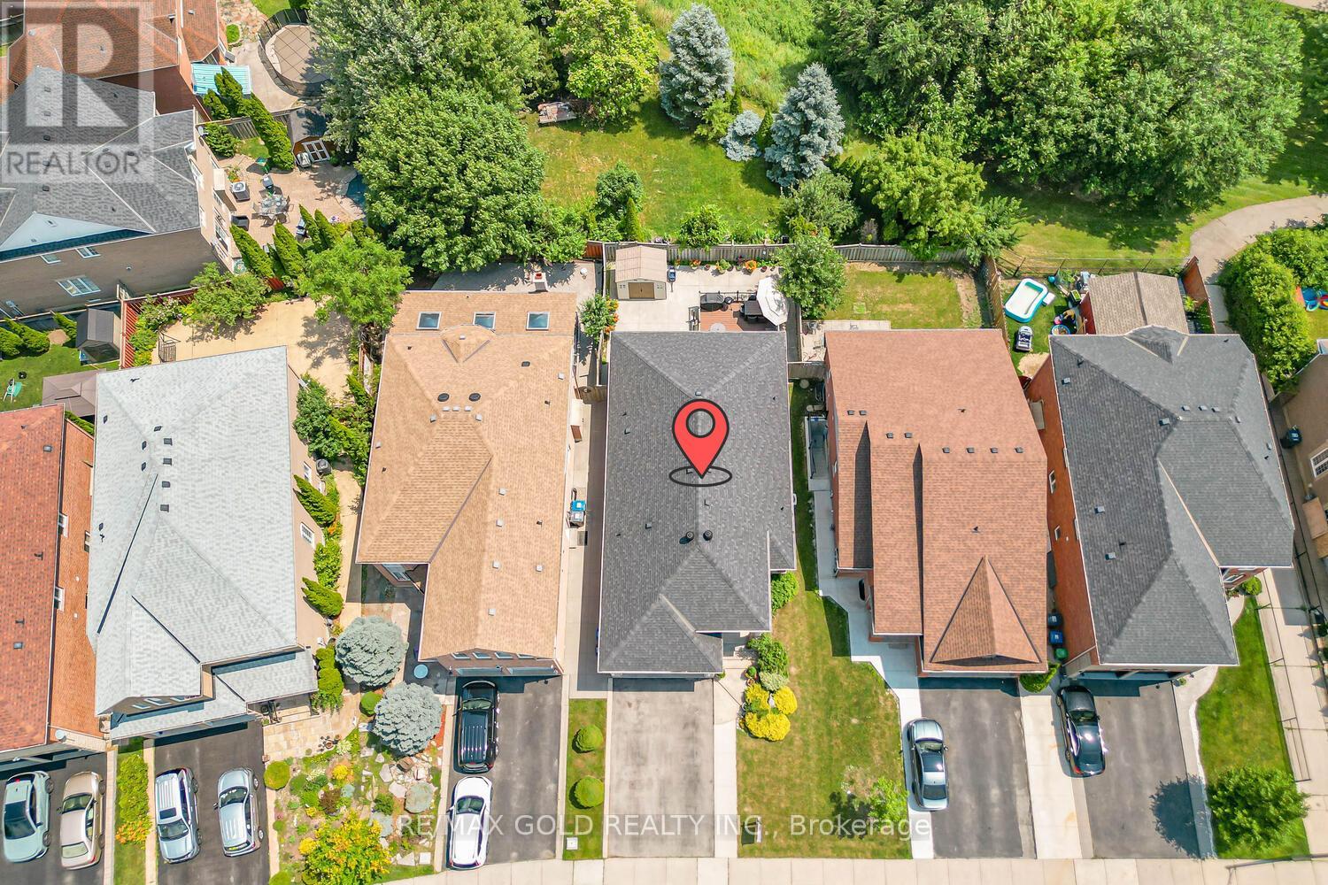 Property at 46 COBBLESTONE COURT image 4