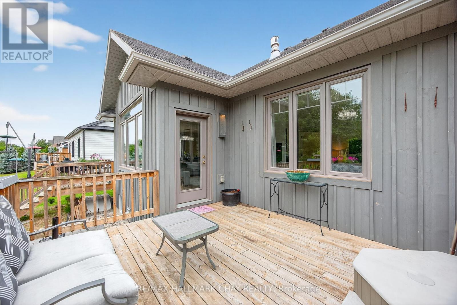 127 High Bluff Lane, Blue Mountains, Ontario  N0H 2P0 - Photo 43 - X12367519