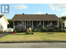 697 Omer Street, Hawkesbury, Ca
