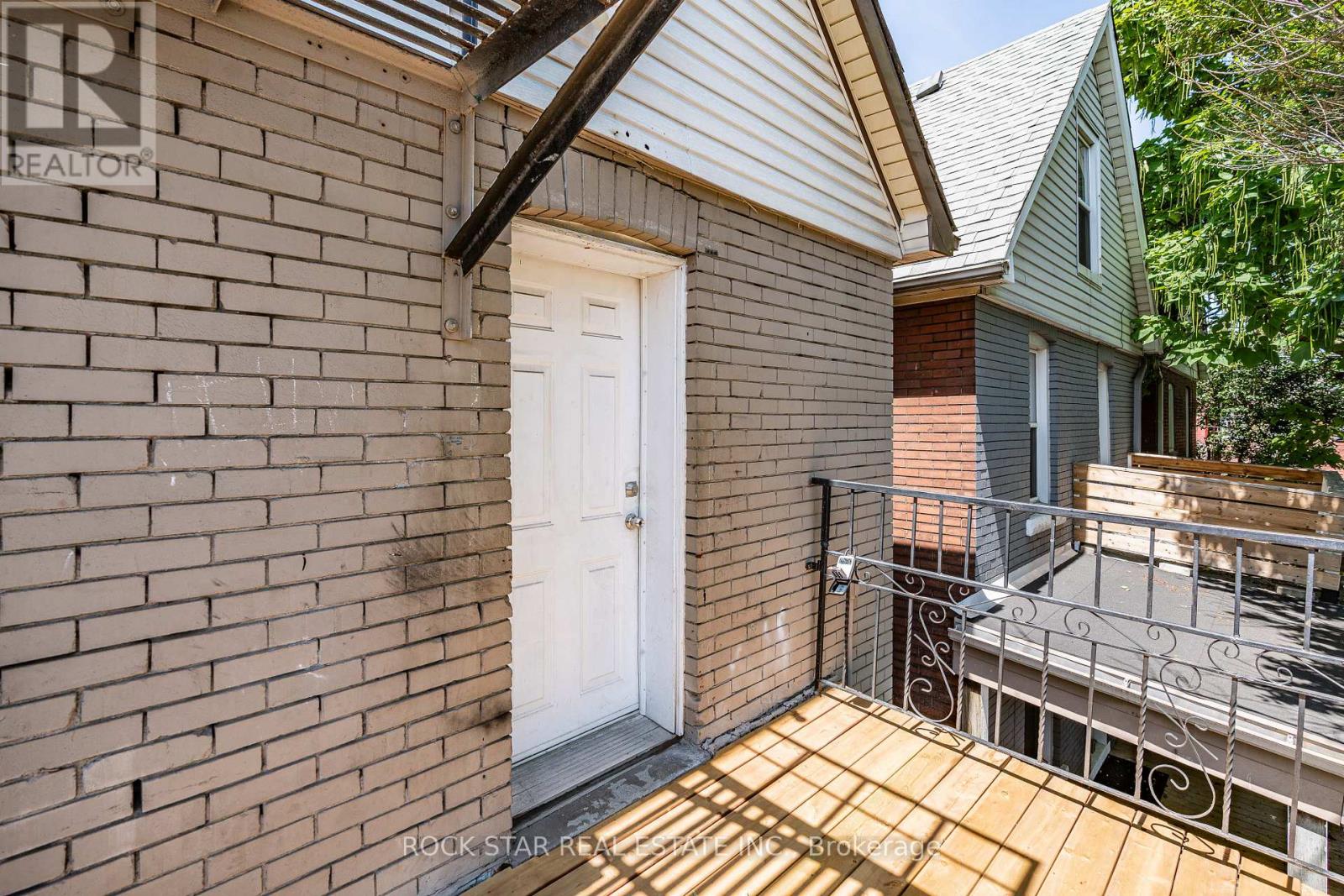 18 Barnesdale Avenue N, Hamilton, Ontario  L8L 6R6 - Photo 40 - X12367560
