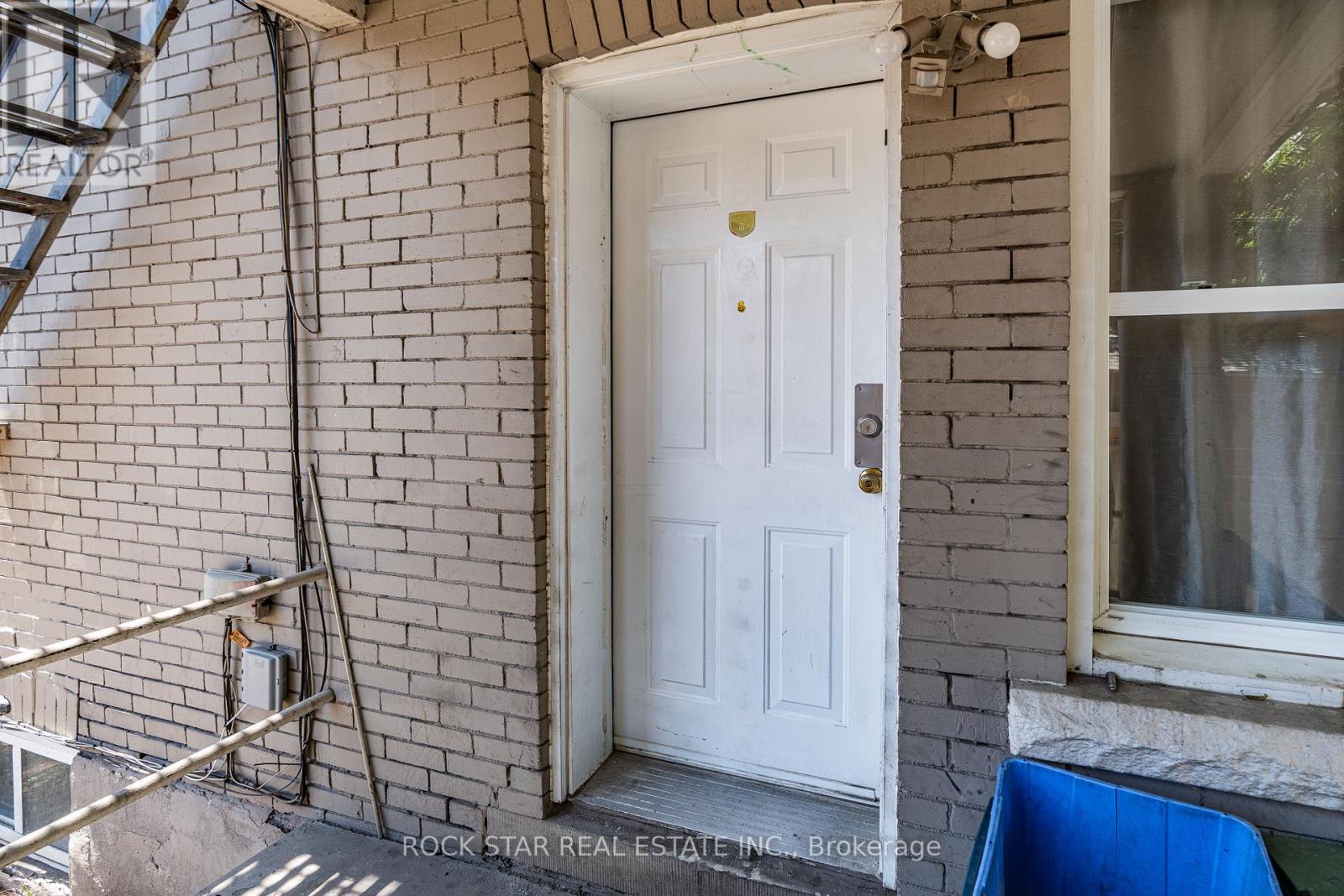 18 Barnesdale Avenue N, Hamilton, Ontario  L8L 6R6 - Photo 42 - X12367560