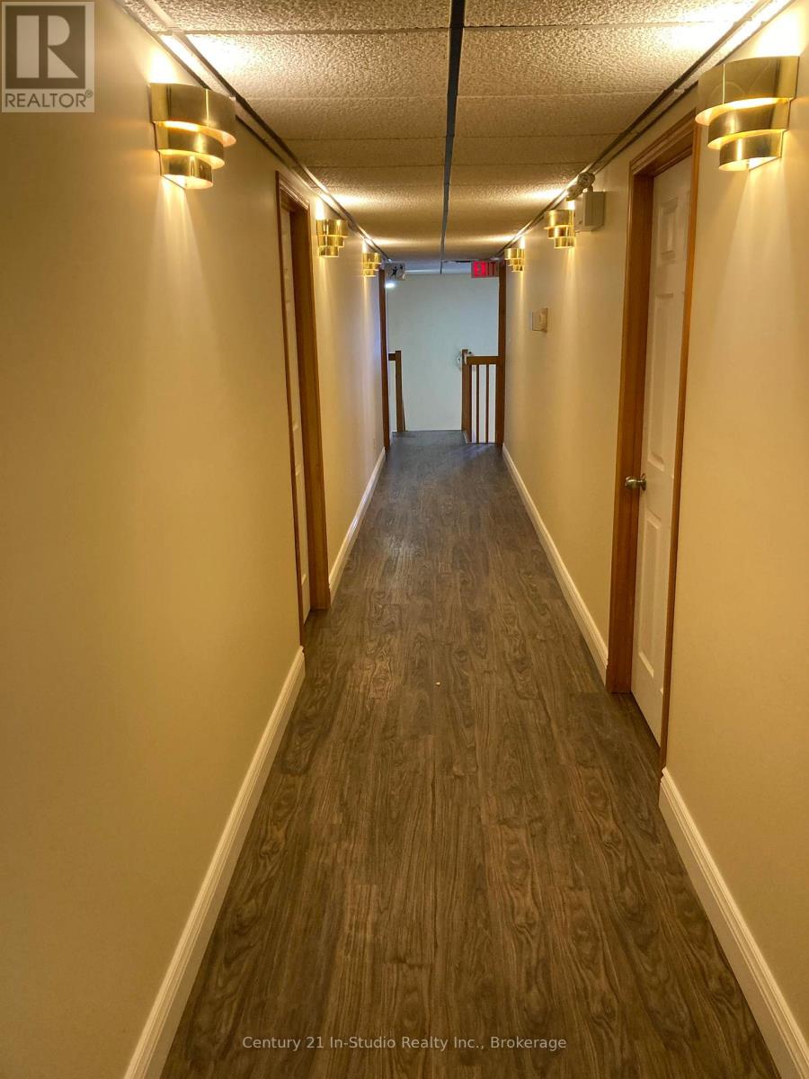 910c Queen Street, Kincardine, Ontario  N2Z 2Y2 - Photo 11 - X12367583