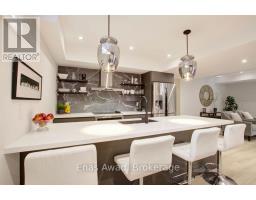 164 Maurice Drive, Oakville (Co Central), Ca