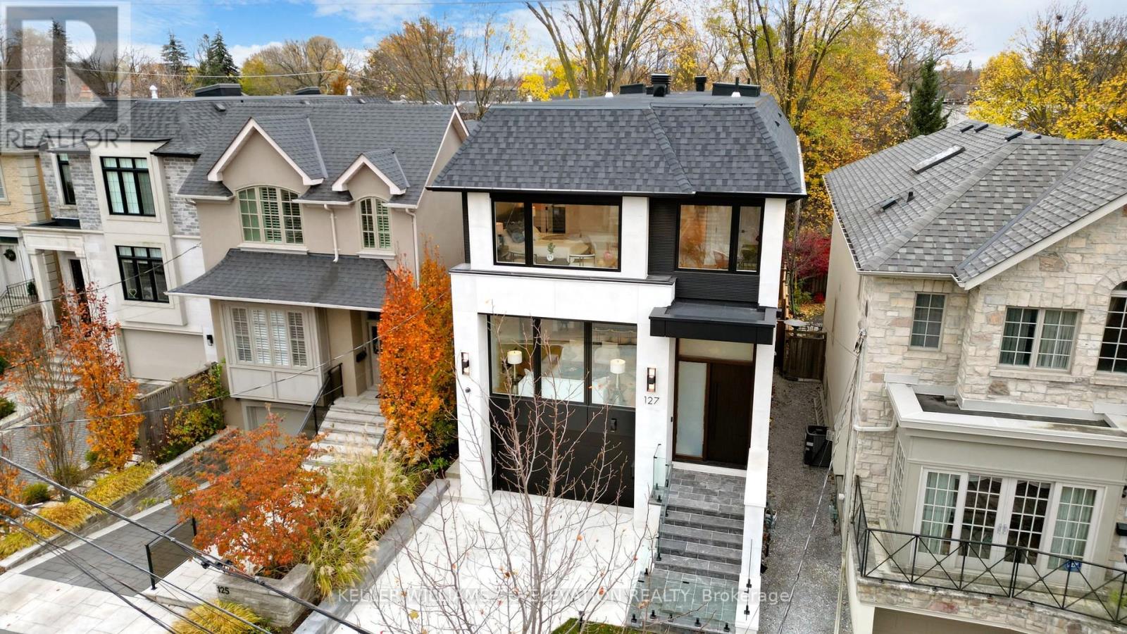 Property at 127 JOICEY BOULEVARD image 3