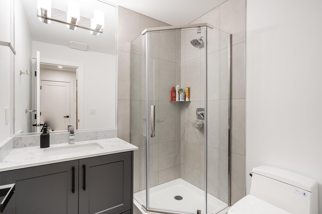 13511 Marine Drive, Surrey, British Columbia  V4A 1G1 - Photo 32 - R3040699