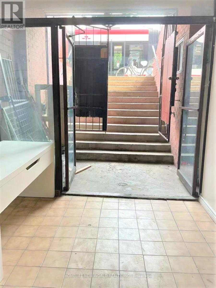 Lower Level Basement - 584 Dundas Street W, Toronto (Kensington-Chinatown), Ontario  M5T 1H5 - Photo 4 - C12367582