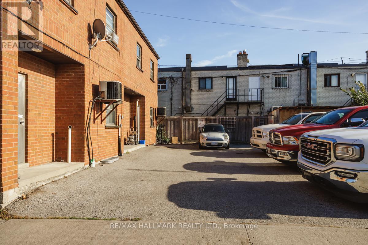 12 Snider Avenue, Toronto, Ontario  M6E 4R9 - Photo 5 - W12367588
