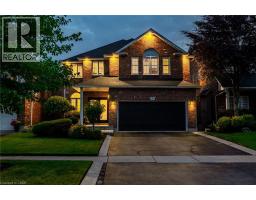 7 VOLTERRA Court, Waterdown, Ontario
