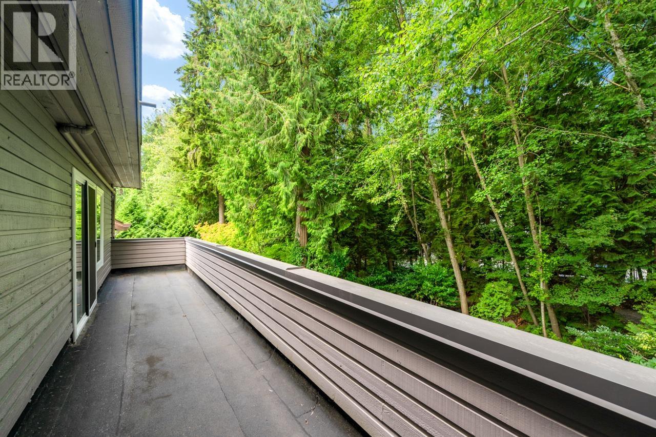5655 White Pine Lane, North Vancouver, British Columbia  V7R 4S1 - Photo 21 - R3041075