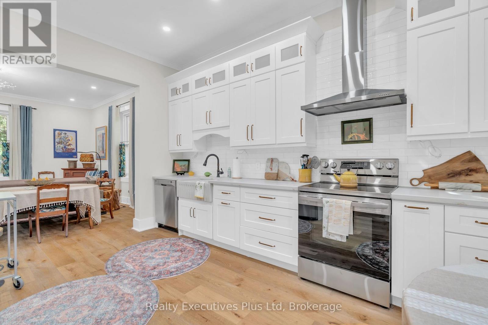 61 Hearn Avenue, Guelph, Ontario  N1H 5Y6 - Photo 10 - X12366063